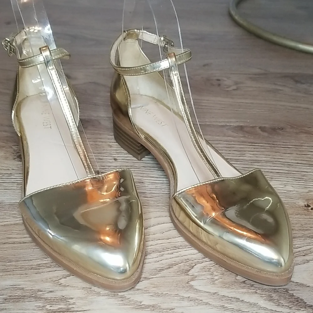 Nine West Womens Gild Metallic Closed Toe Ankle Strap Shoes Size 8M - Picture 1 of 12